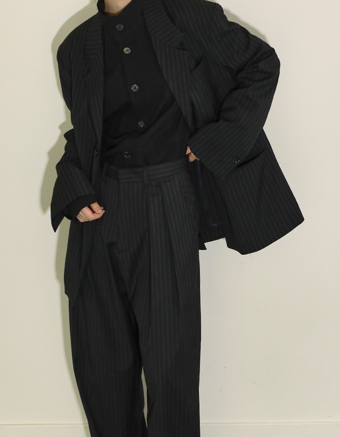 Unisex stripe 1 button jacket (Black)