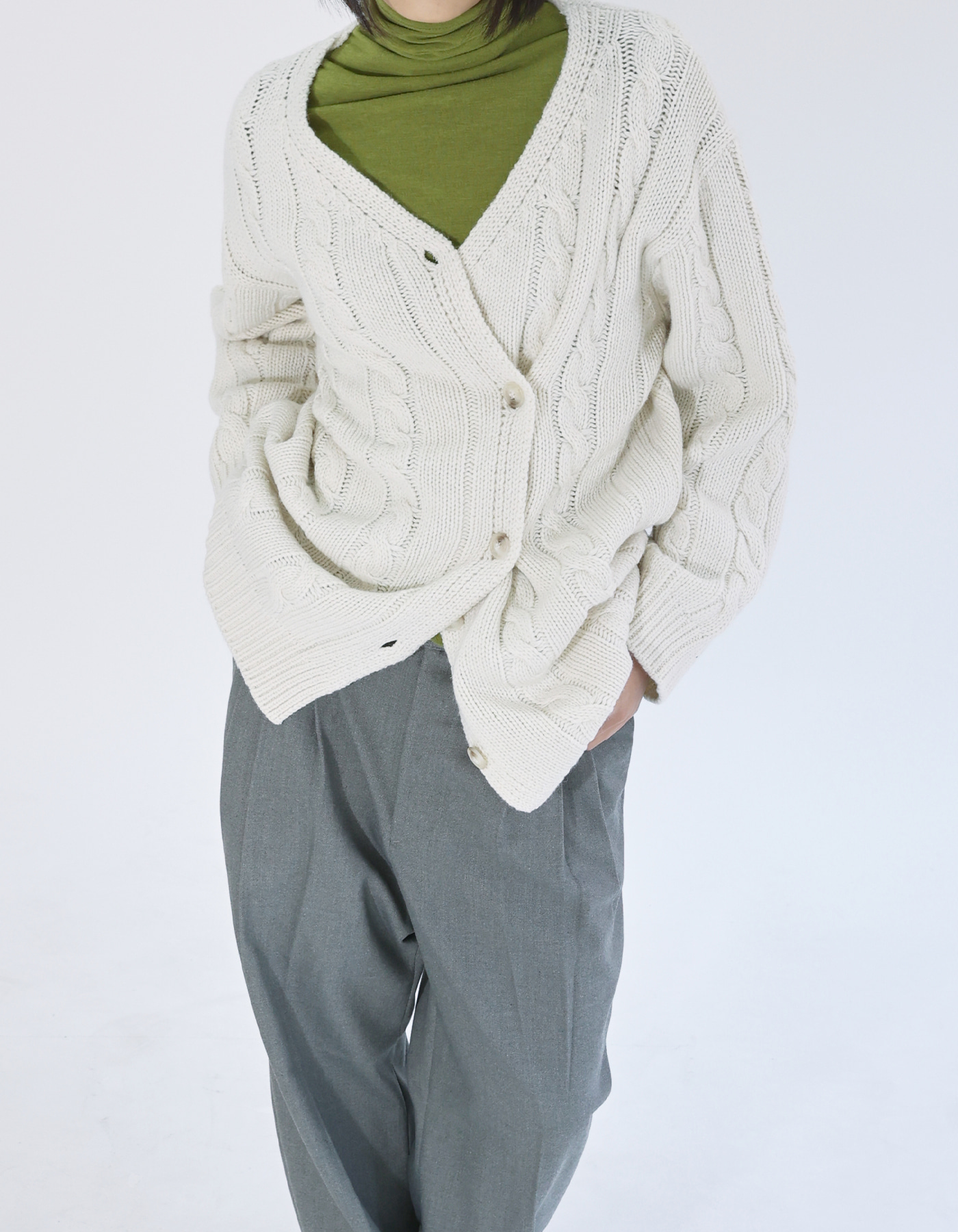 Cable knit unbalanced button cardigan (2 Color)