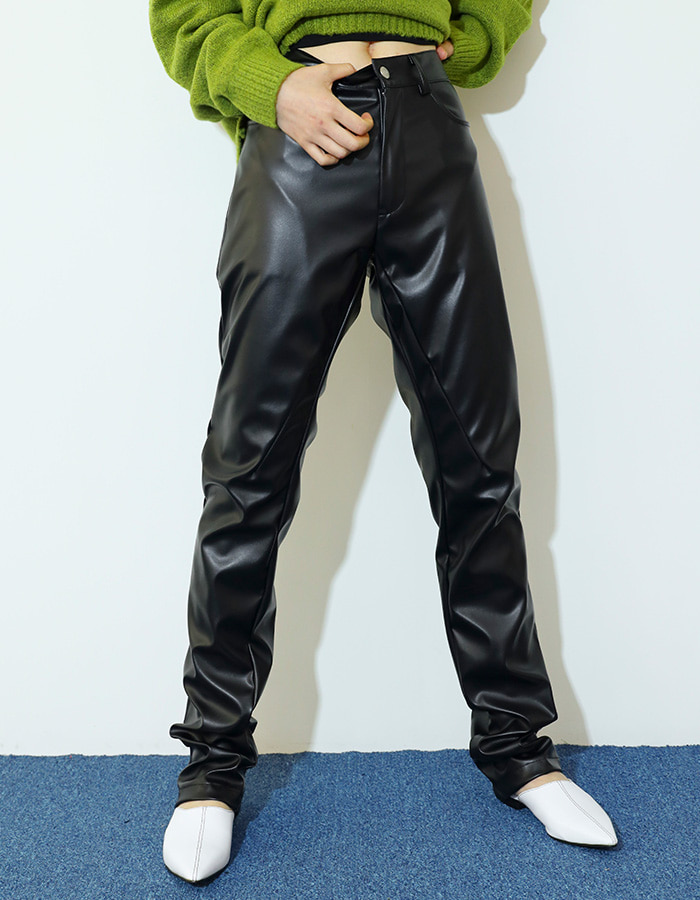 Unisex eco-leather pants (Black)