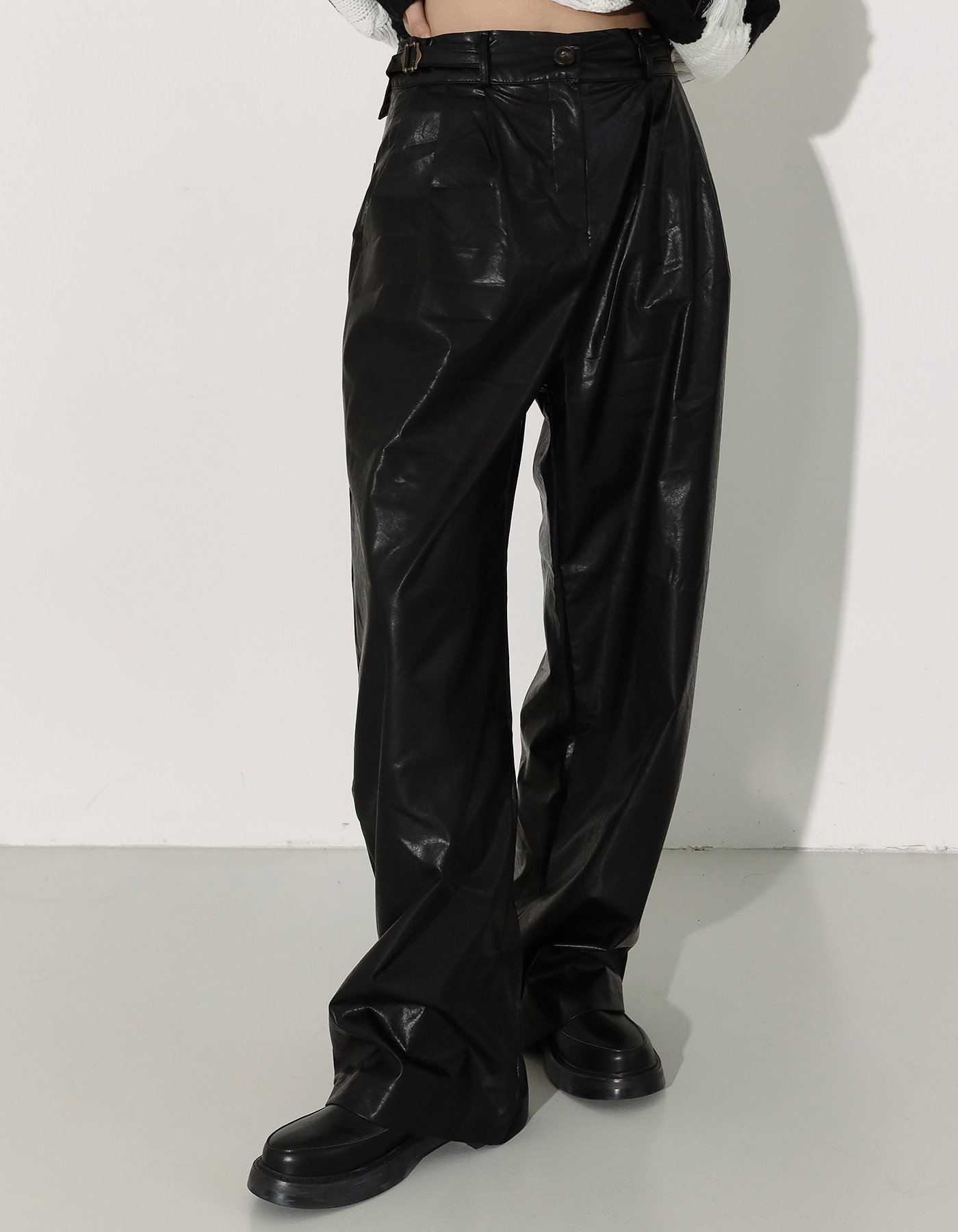 Leather waist tab pants (2 Color)